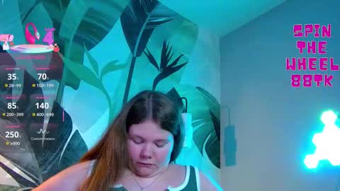 Snapshot of rubyvalen chatting on 17, 9, 2025 Ruby online show from 17, 9, 2025