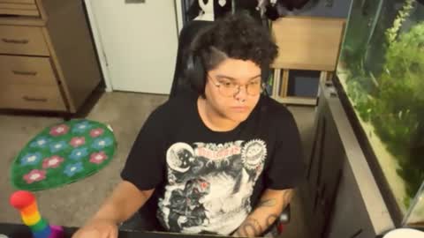 Snapshot of rudyrebel chatting on 23, 2, 2026 Rudy hehim online show from 23, 2, 2026