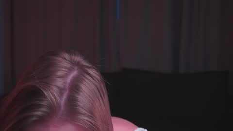 Mila online show from 27, 11, 2025