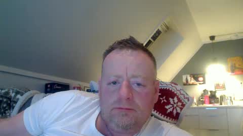 Snapshot of runepetter chatting on 29, 1, 2025 bignorwegian online show from 29, 1, 2025
