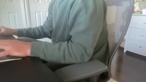 Snapshot of rungriff2323 chatting on 16, 10, 2025 rungriff2323 online show from 16, 10, 2025