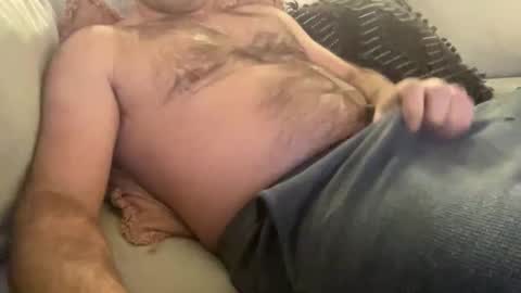 Snapshot of rungriff2323 chatting on 2, 12, 2025 rungriff2323 online show from 2, 12, 2025