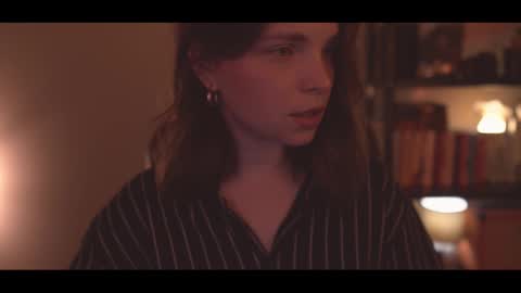 Snapshot of running_with_the_wolves chatting on 24, 10, 2025 Elena online show from 24, 10, 2025