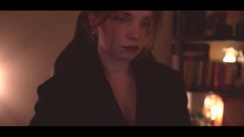 Snapshot of running_with_the_wolves chatting on 29, 11, 2025 Elena online show from 29, 11, 2025