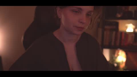 Snapshot of running_with_the_wolves chatting on 16, 12, 2025 Elena online show from 16, 12, 2025