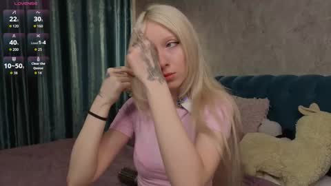 Snapshot of rush_of_feelings chatting on 15, 11, 2025 My name is a capital of great britan online show from 15, 11, 2025