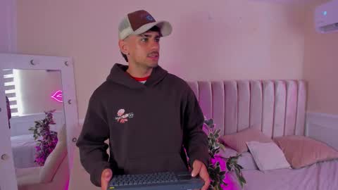 Russ online show from 13, 3, 2026