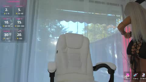 Snapshot of russian_ava chatting on 14, 9, 2025 Ava online show from 14, 9, 2025