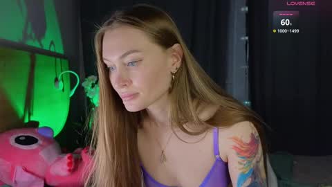 Snapshot of russian_sexy_girl5 chatting on 9, 3, 2025 Mary online show from 9, 3, 2025