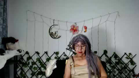 ruth_blue21 online show from 9, 2, 2025