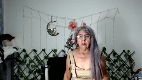 ruth_blue21 online show from 11, 2, 2025