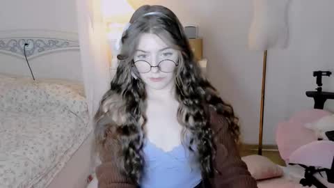 MY FANSLY  online show from 7, 2, 2026