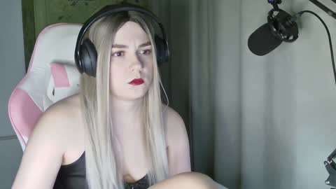 Snapshot of ruthsimp chatting on 26, 1, 2025 Tanyushka online show from 26, 1, 2025