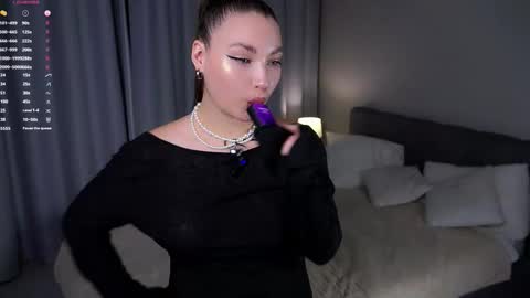 Emma online show from 20, 9, 2025