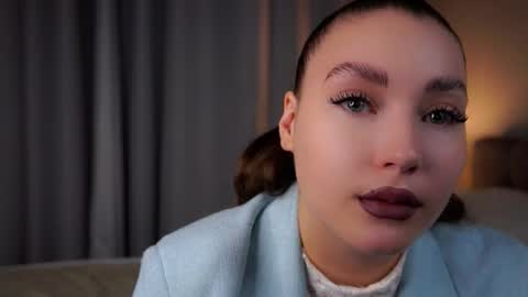 Emma online show from 4, 10, 2025