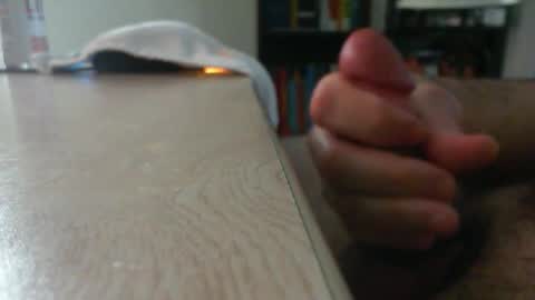 Snapshot of rutmuscle22 chatting on 1, 12, 2025 rutmuscle22 online show from 1, 12, 2025