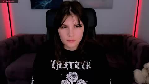 Snapshot of ruyjin_choi chatting on 19, 10, 2025 Ruyjin online show from 19, 10, 2025