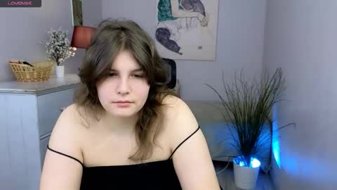 Snapshot of ruyjin_choi chatting on 17, 11, 2025 Ruyjin online show from 17, 11, 2025