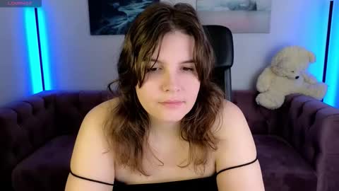 Snapshot of ruyjin_choi chatting on 19, 11, 2025 Ruyjin online show from 19, 11, 2025