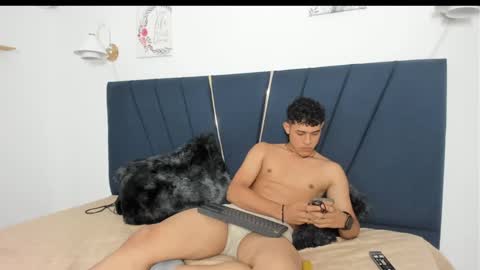 ryan_cum23 online show from 10, 9, 2025