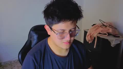 Snapshot of ryan_doretti chatting on 10, 10, 2025 Ryan online show from 10, 10, 2025