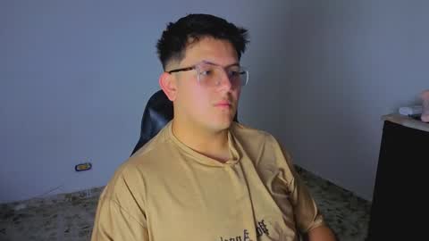 Snapshot of ryan_doretti chatting on 13, 10, 2025 Ryan online show from 13, 10, 2025