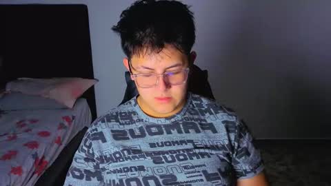 Snapshot of ryan_doretti chatting on 19, 10, 2025 Ryan online show from 19, 10, 2025