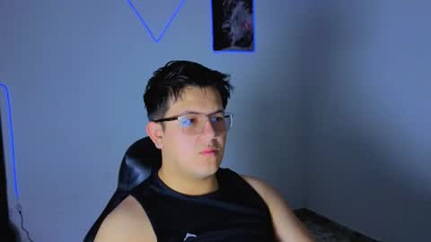 Snapshot of ryan_doretti chatting on 5, 11, 2025 Ryan online show from 5, 11, 2025