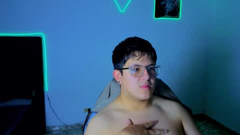 Snapshot of ryan_doretti chatting on 22, 11, 2025 Ryan online show from 22, 11, 2025