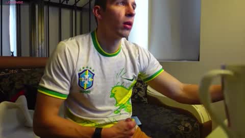 Snapshot of ryan_dozer chatting on 20, 11, 2025 RYAN DOZER online show from 20, 11, 2025