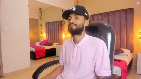 ryan_jackson_ online show from 2, 11, 2025