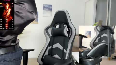 Snapshot of ryan_master_ chatting on 11, 1, 2025 ryan_master_ online show from 11, 1, 2025