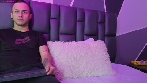 Snapshot of ryanandgya chatting on 12, 3, 2026 ryanandgya online show from 12, 3, 2026