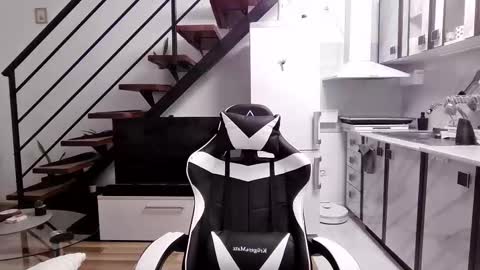 ryanstorm1 online show from 12, 10, 2025