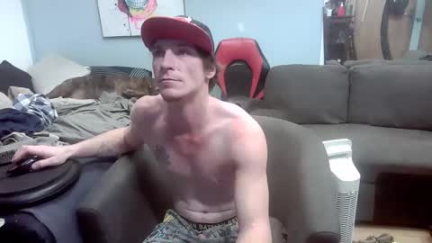 Ryan Tee online show from 28, 9, 2025