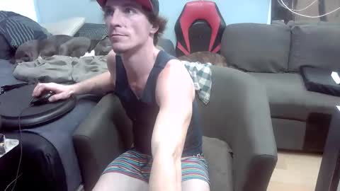 Ryan Tee online show from 30, 9, 2025
