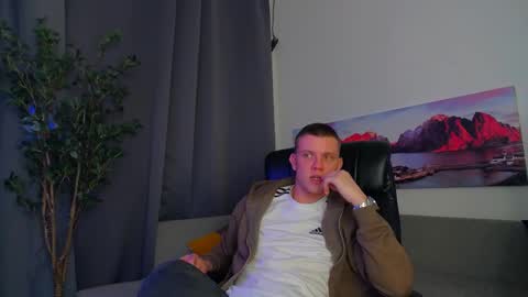 ryker_rr online show from 8, 3, 2025