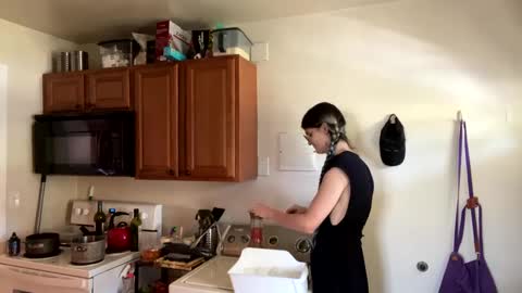 Ryn Michele online show from 23, 9, 2025