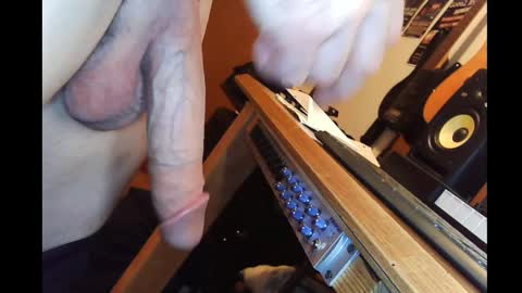 rynoxox online show from 8, 3, 2025