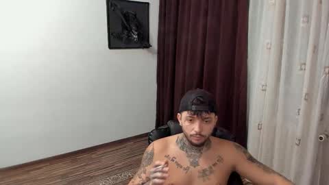 Snapshot of s1nmaster chatting on 30, 10, 2025 s1nmaster online show from 30, 10, 2025