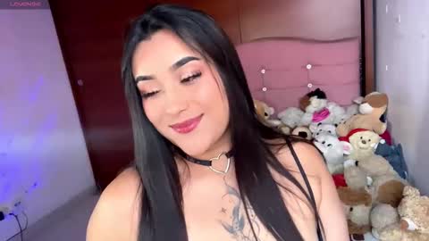 S H A R O N model independient online show from 13, 3, 2026