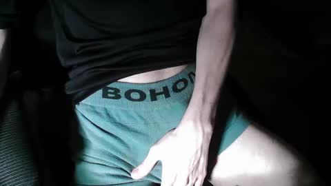 Max online show from 18, 10, 2025