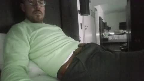 Snapshot of s_i_q chatting on 24, 11, 2025 s_i_q online show from 24, 11, 2025