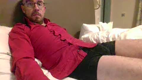 Snapshot of s_i_q chatting on 3, 12, 2025 s_i_q online show from 3, 12, 2025