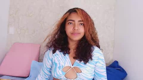 Snapshot of s_sofia_ chatting on 4, 10, 2025 s_sofia_ online show from 4, 10, 2025
