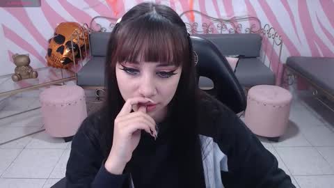 Sabrina online show from 27, 10, 2025