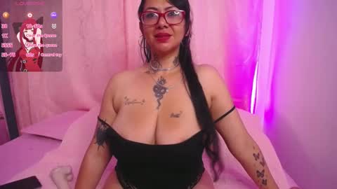 saalomee 1 online show from 12, 12, 2024