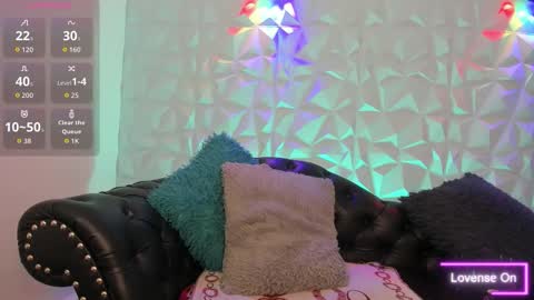 Snapshot of sabinadeluxe_cg chatting on 22, 10, 2025 sabinadeluxe_cg online show from 22, 10, 2025