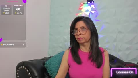 Snapshot of sabinadeluxe_cg chatting on 19, 11, 2025 sabinadeluxe_cg online show from 19, 11, 2025