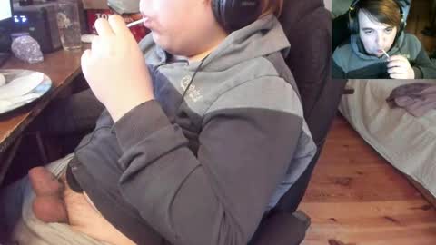 Snapshot of saboda chatting on 8, 1, 2026 1141323 my Lord Mister Max moms treasure online show from 8, 1, 2026